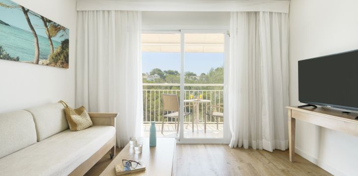 Planuoji kelionę į Ispanija? apsistokite 4 viešbutyje IBEROSTAR WAVES CLUB CALA BARCA. 