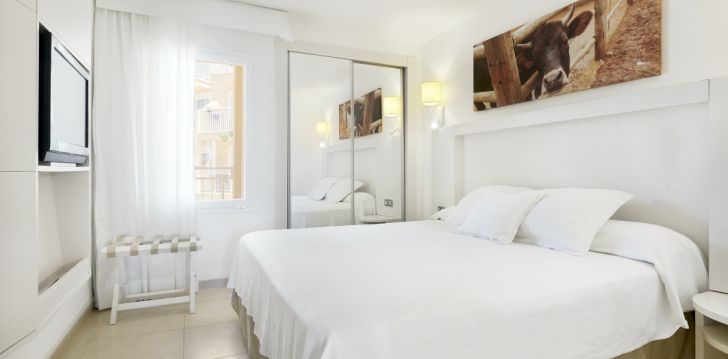 Viešbutis IBEROSTAR WAVES CLUB CALA BARCA įsikūręs Ispanija.