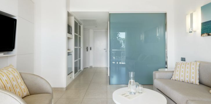 IBEROSTAR WAVES CLUB CALA BARCA - klientų vertinamas, kaip geras kainos ir kokybės santykis.