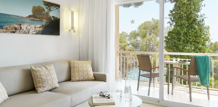 Viešbutis IBEROSTAR WAVES CLUB CALA BARCA įsikūręs Ispanija.