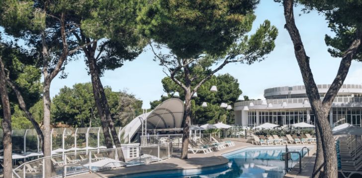 Tavęs laukia poilsis Ispanija įsikūrusiame IBEROSTAR WAVES CLUB CALA BARCA