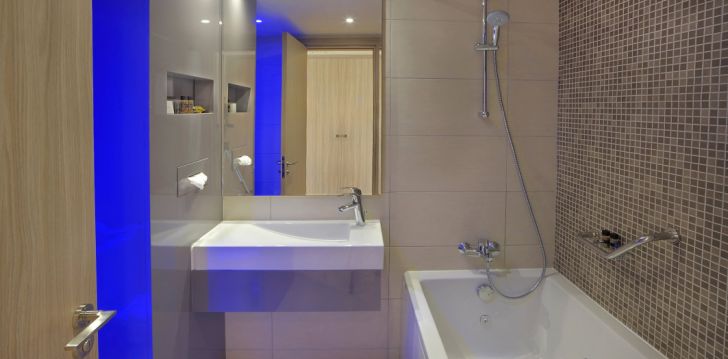Geras kainos ir kokybės santykis atostogoms - viešbutis NELIA BEACH HOTEL & SPA