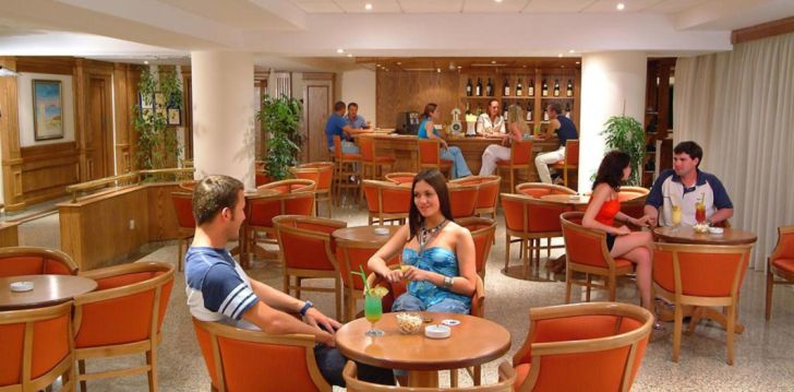 Jaukus viešbutis NISSIANA HOTEL & BUNGALOWS, jūsų atostogoms