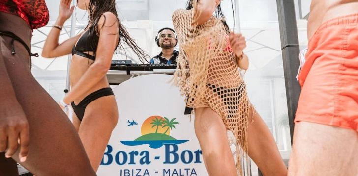 Tavęs laukia poilsis Malta įsikūrusiame BORA BORA IBIZA MALTA