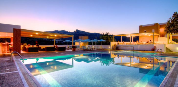 Patogus viešbutis jūsų kelionei – 3* XIDAS GARDEN CHARM HOTEL