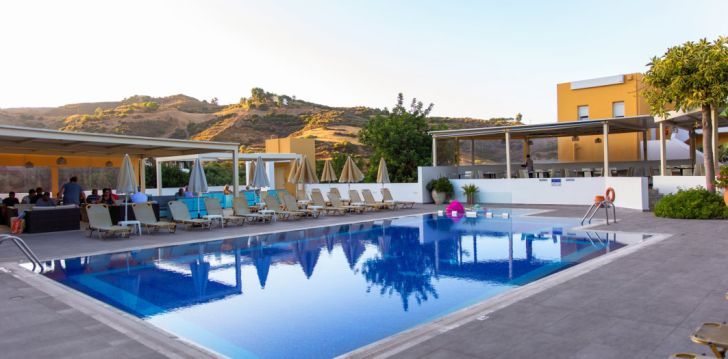 XIDAS GARDEN CHARM HOTEL - klientų vertinamas, kaip geras kainos ir kokybės santykis. 
