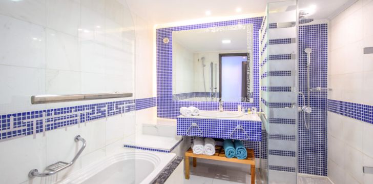 Geras kainos ir kokybės santykis atostogoms - viešbutis MINOS IMPERIAL LUXURY BEACH RESORT & SPA MILATOS