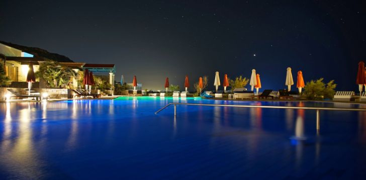 Rinkitės viešbutį MINOS IMPERIAL LUXURY BEACH RESORT & SPA MILATOS kelionei į Graikija