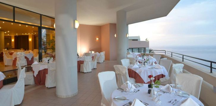 Patogus viešbutis jūsų kelionei – 5* ATHINA PALACE RESORT & SPA