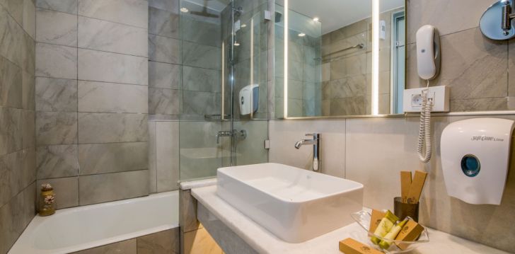 Jaukus viešbutis KIANI BEACH RESORT, jūsų atostogoms