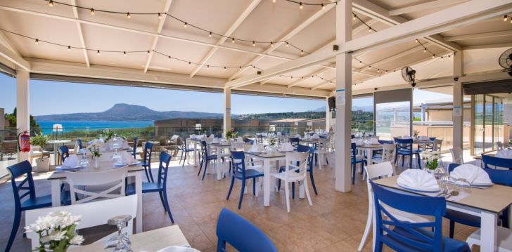 Apgyvendinimas 5* KIANI BEACH RESORT