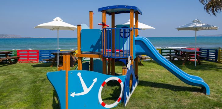 Tavo atostogos prasideda viešbutyje KIANI BEACH RESORT