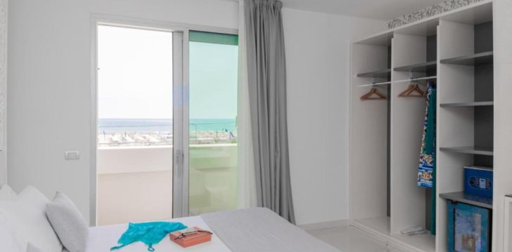 Viešbutis HOTEL DUE MARI įsikūręs Italija. 
