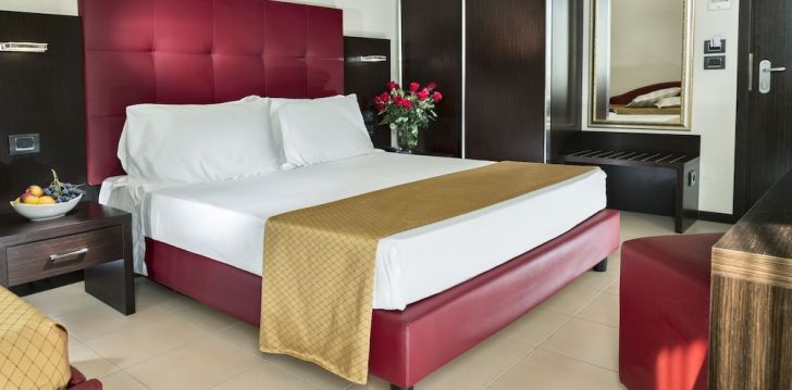 Viešbutis TERMINAL PALACE & SPA įsikūręs Italija. 