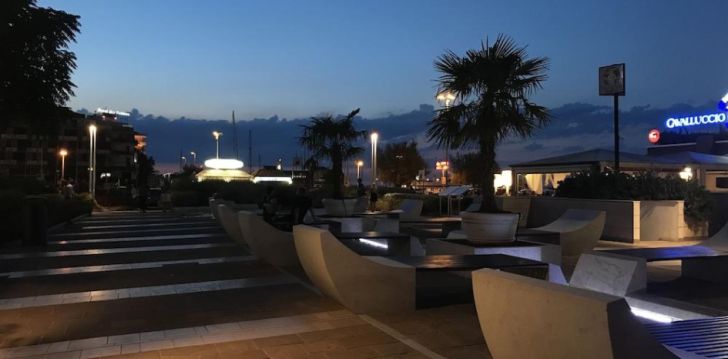 Planuoji kelionę į Italija? apsistokite 4 viešbutyje NAUTICO.
