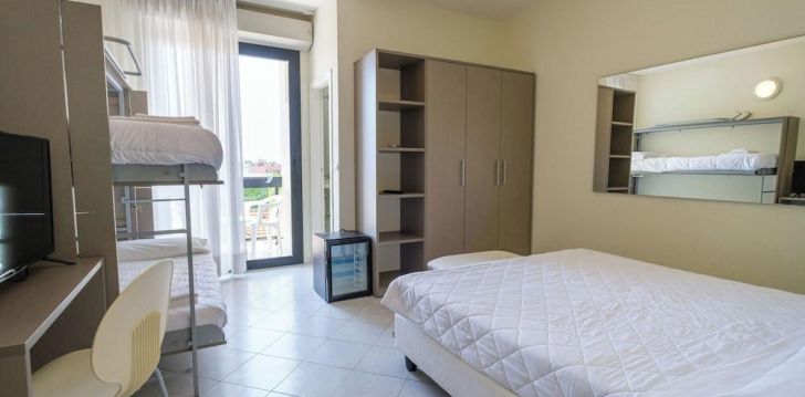 Geras kainos ir kokybės santykis atostogoms - viešbutis HOTEL CARLTON