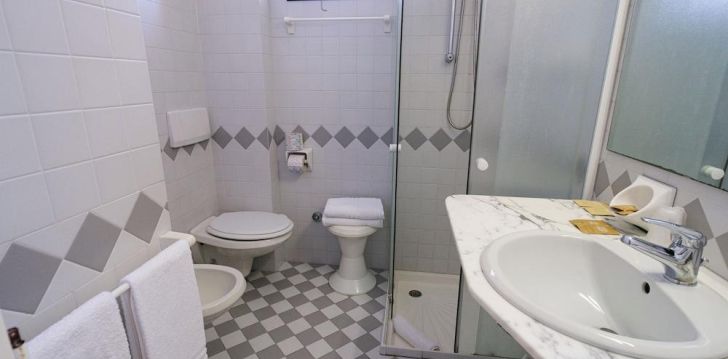 Patogus viešbutis jūsų kelionei – 3* HOTEL CARLTON