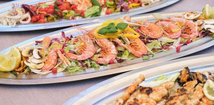 Tavęs laukia poilsis Italija įsikūrusiame HOTEL CARLTON