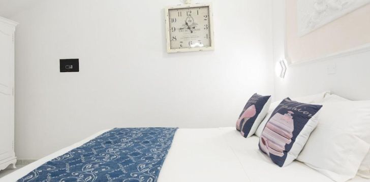Planuoji kelionę į Italija? apsistokite 3 viešbutyje HOTEL ROYAL. 