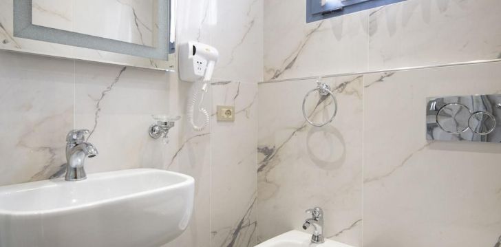 Tavo atostogos prasideda viešbutyje HOTEL ROYAL