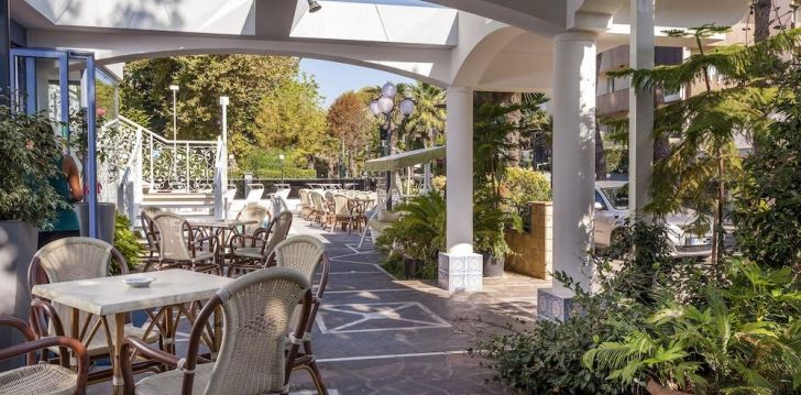 Apsistokite HOTEL ROYAL viešbutyje už gerą kainą.