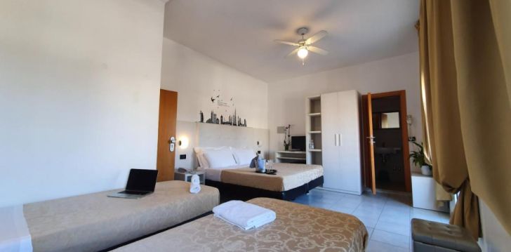 Rinkitės viešbutį HOTEL MARINA RICCIONE kelionei į Italija