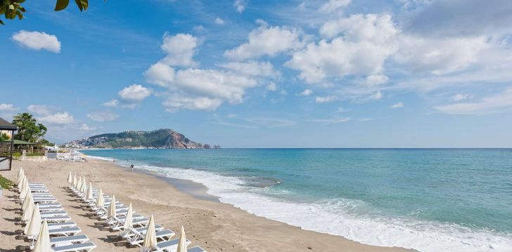 FLORIA BEACH - klientų vertinamas, kaip geras kainos ir kokybės santykis.
