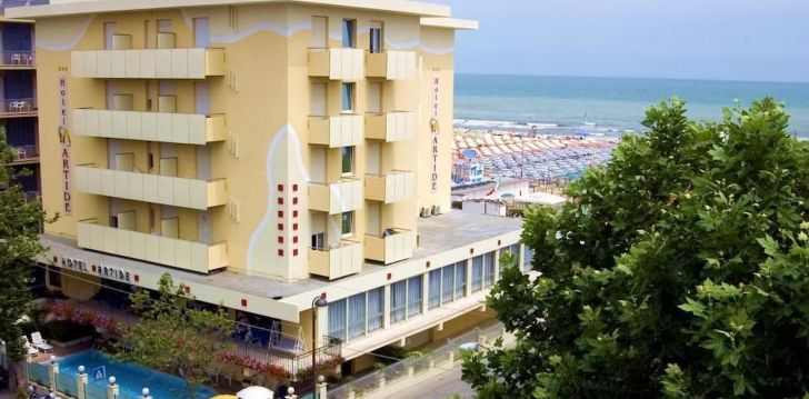 Apsistokite HOTEL ARTIDE viešbutyje už gerą kainą. 