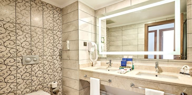 Apsistokite LUNA BLANCA RESORT & SPA viešbutyje už gerą kainą.