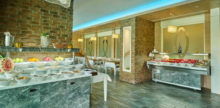 Nepraleisk progos pailsėti už gerą kainą - viešbutyje LUNA BLANCA RESORT & SPA
