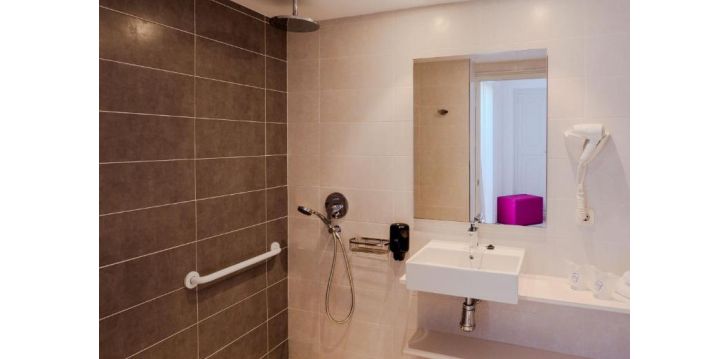 Rinkitės viešbutį APARTAMENTOS LA SANTA MARIA kelionei į Ispanija