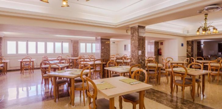 Geras kainos ir kokybės santykis atostogoms - viešbutis APARTAMENTOS LA SANTA MARIA
