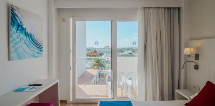 Planuoji kelionę į Ispanija? apsistokite 3 viešbutyje APARTAMENTOS LA SANTA MARIA. 