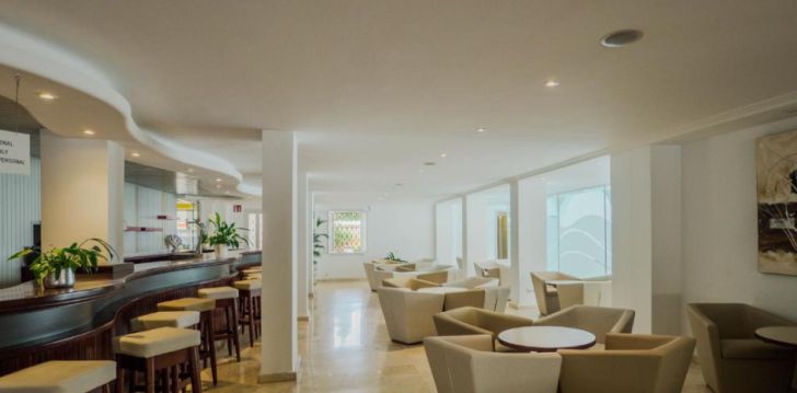 Patogus viešbutis jūsų kelionei – 3* APARTAMENTOS LA SANTA MARIA
