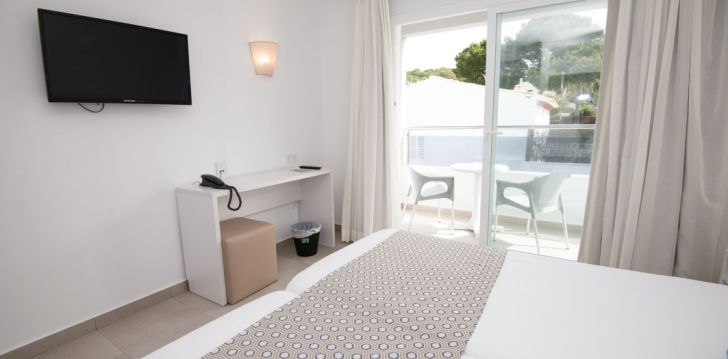 Rinkitės viešbutį HOTEL CHEVY kelionei į Ispanija
