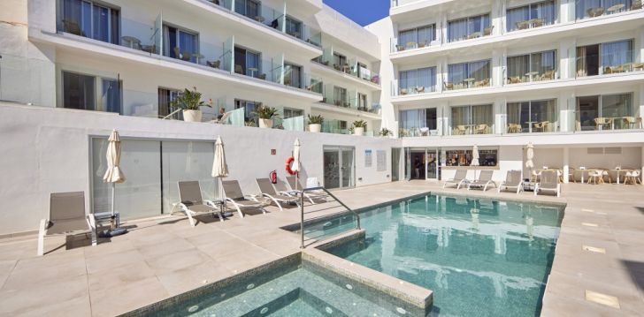 Apsistokite HOTEL ILUSION MOREYO (ADULTS ONLY) viešbutyje už gerą kainą. 