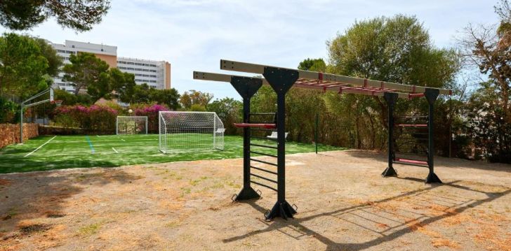 Rinkitės viešbutį ALUASUN CALA ANTENA kelionei į Ispanija