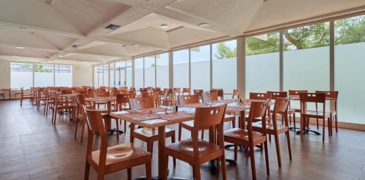 Tavo atostogos prasideda viešbutyje ALUASUN CALA ANTENA