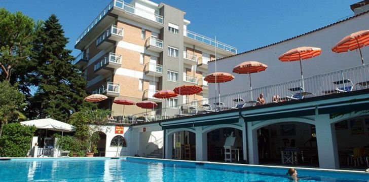 Viešbutis HOTEL NAUTIC įsikūręs Italija.