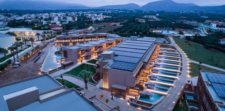 Viešbutis SENSEANA SEA SIDE RESORT & AQUADVENTURE įsikūręs Graikija. 