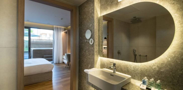 Rinkitės viešbutį SENSEANA SEA SIDE RESORT & AQUADVENTURE kelionei į Graikija