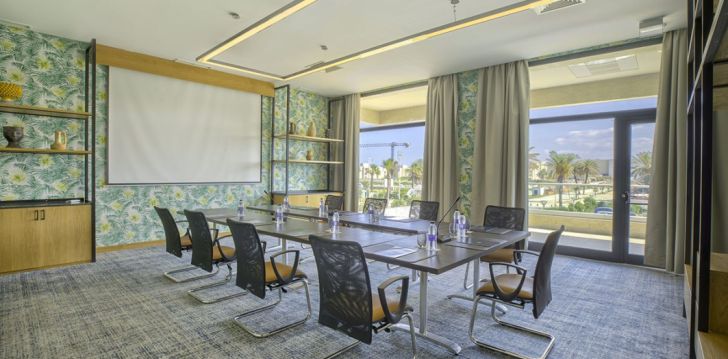 Planuoji kelionę į Tunisas? apsistokite 5 viešbutyje HILTON SKANES MONASTIR BEACH RESORT.