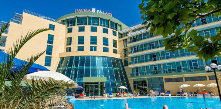 Apsistokite IVANA PALACE viešbutyje už gerą kainą. 