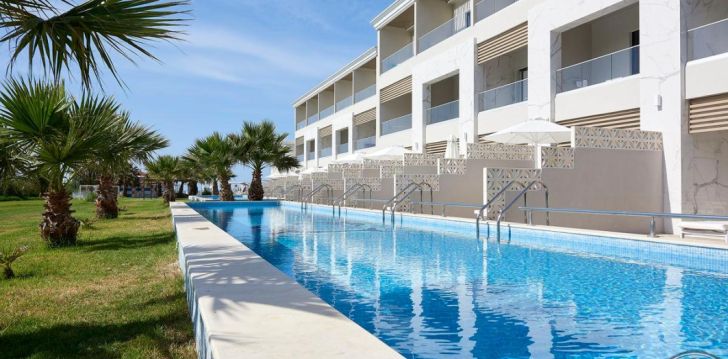 Rinkitės viešbutį MYTHOS PALACE RESORT & SPA kelionei į Graikija