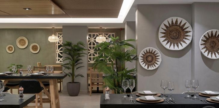 Viešbutis PEPPER SEA CLUB HOTEL įsikūręs Graikija. 