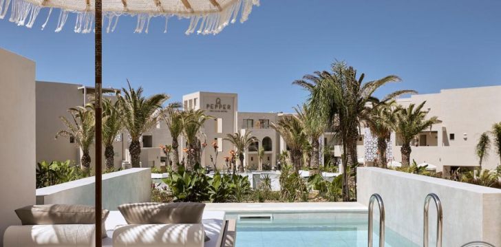 Apsistokite PEPPER SEA CLUB HOTEL viešbutyje už gerą kainą.