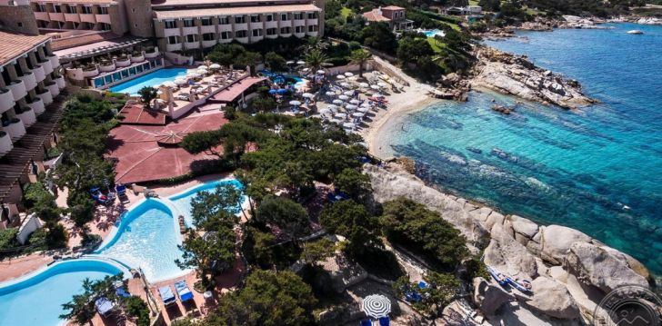 Planuoji kelionę į Italija? apsistokite 4 viešbutyje GRAND HOTEL SMERALDO BEACH.