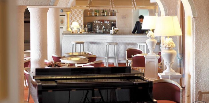 Apgyvendinimas 4* GRAND HOTEL SMERALDO BEACH