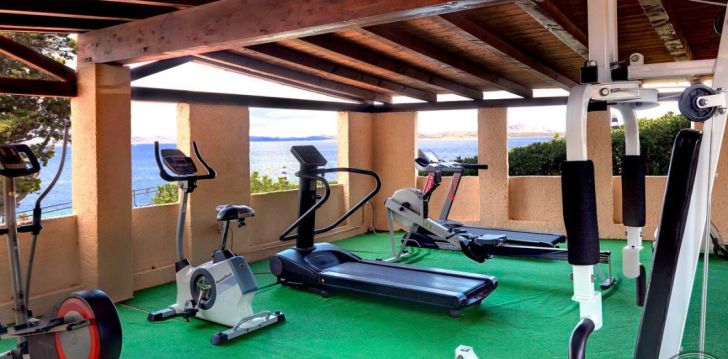 Apsistokite GRAND HOTEL SMERALDO BEACH viešbutyje už gerą kainą. 