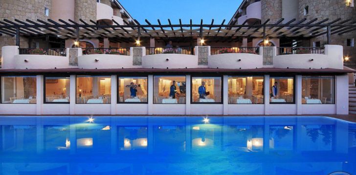Atostogos Italija – apsistokite viešbutyje GRAND HOTEL SMERALDO BEACH